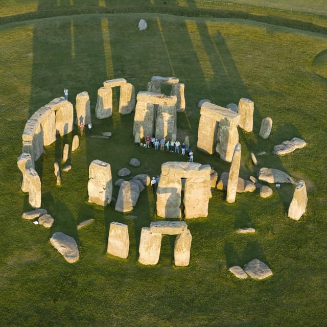 stonehenge-bath-guided-day-trip-from-london-with-bath-admission_1